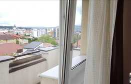 De vanzare apartament 3 camere, 65 mp, decomandat, zona Piata Cipariu