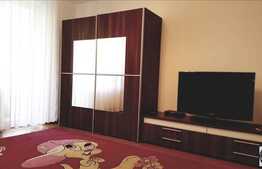 Vanzare apartament 3 camere, 65 mp, decomandat, loc parcare, zona Interservisan