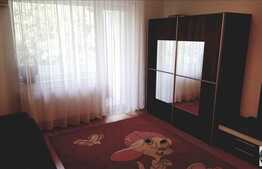 Vanzare apartament 3 camere, 65 mp, decomandat, loc parcare, zona Interservisan