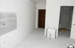 Apartament de vanzare cu 3 camere, 60 mp utili plus balcon de  14 mp