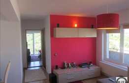 De vanzare apartament cu 2 camere, 48 mp, zona Polus Center! Parcare inclusa!