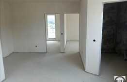 De vanzare apartament 3 camere, 52 mp, semifinisat,garaj, zona strazii Campului