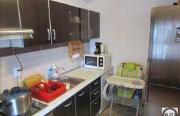 De vanzare apartament 2 camere, 44 mp, parcare, zona Oncos