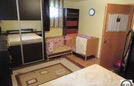 De vanzare apartament 2 camere, 44 mp, parcare, zona Oncos