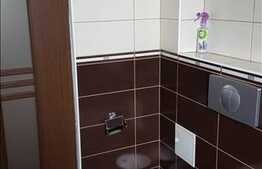 Apartament decomandat cu 3 camere, 74 mp, balcon, zona Cetatii! Mobilat!