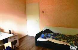 De vanzare apartament 3 camere, 64 mp, boxa subsol, zona strazii Bucuresti