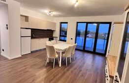 Apartament de vanzare, 2 camere, 61 mp, zona Parcul Feroviarilor-semicentral