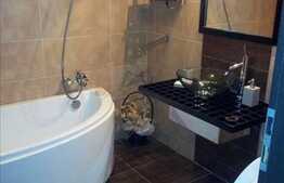 Apartament cu scara interioara, 3 camere, 127 mp! Parcare! Zona Ioan Rus!