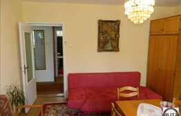 Apartament de vanzare cu 3 camere, decomandat, zona strazii Liviu Rebreanu