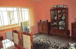 4 camere, decomandat, 90 mp, etaj intermediar, parcare, zona Bucium