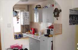 4 camere, 82 mp, balcon inchis, loc de parcare, zona strazii Mehedinti