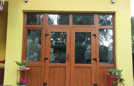 Casa Dejani, langa Fagaras, 2500 mp teren 4 camere - raul trece prin curte 