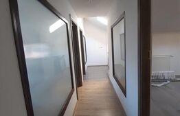 Apartament pretabil pentru spatiu comercial, 88 mp, 4 incaperi,  central