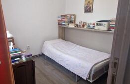 Casa de vanzare, cu 3 camere, 95 mp,  zona Craiter 