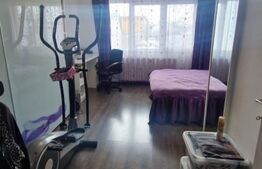 Casa de vanzare, cu 3 camere, 95 mp,  zona Craiter 