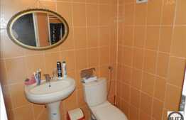 Vanzare apartament 2 camere, 47 mp, gradina 60 mp, 2 locuri parcare, central