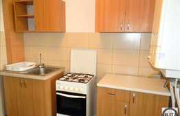 2 camere, 50 mp, decomandat, mobilat dragut, zona strazii Lunii