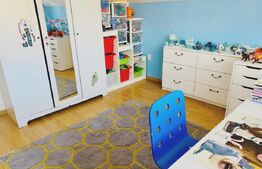 Casa de vanzare cu 6 camere, 195 mp utili, zona Auchan