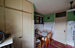 Semicetral! Apartament 3 camere, 2 bai, decomandat, intermediar, zona Vlahuta!