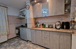 Apartament cu 3 camere, 52mp, garaj, intermediar, zona G. Doja