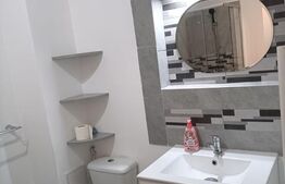 Apartament 3 camere, zona Terra, cu parcare inclusa