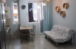 Apartament 3 camere, zona Terra, cu parcare inclusa