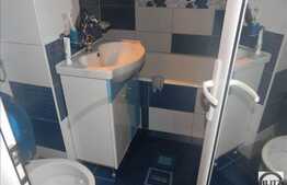 Garsoniera recompartimentata, 28 mp, boxa, complet mobilata, zona strazii Parang