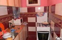 Garsoniera recompartimentata, 28 mp, boxa, complet mobilata, zona strazii Parang