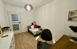 Apartament 3 camere, 64mp, 2 garaje, 2 bai, intermediar,zona Terra