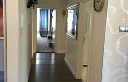 Vanzare apartament 4 camere, 150mp, terasa, garaj, boxa, zona Grand Hotel Italia