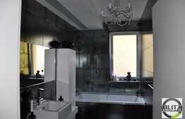 Vanzare apartament 4 camere, 150mp, terasa, garaj, boxa, zona Grand Hotel Italia