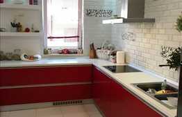 Vanzare apartament 4 camere, 150mp, terasa, garaj, boxa, zona Grand Hotel Italia