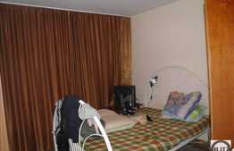 3 camere, 68 mp utili, decomandat, partial mobilat, zona strazii  Pasteur!