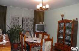 3 camere, 68 mp utili, decomandat, partial mobilat, zona strazii  Pasteur!