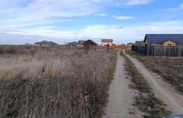 Urgent !Teren intravilan cu utilitati - Zarnesti