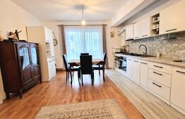 Apartament cu 2 camere, 48.5mp utili, etajul 1, balcon, zona Cetatii