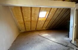 Duplex cu 4 camere, 2 garaje, semifinisat, zona manastirii Floresti 