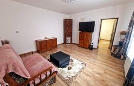 Casa familiala cu 4 camere, 2432 mp teren, Feldioara