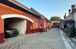 Casa familiala cu 4 camere, 2432 mp teren, Feldioara
