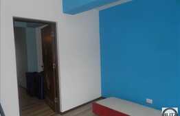 Vanzare 2 camere, zona strazii Porii, 42.5 mp, balcon! Cu Garaj!