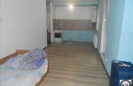 Vanzare 2 camere, zona strazii Porii, 42.5 mp, balcon! Cu Garaj!