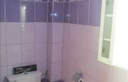 Vanzare apartament cu 2 camere, 48 mp, zona Terra! Cu parcare!