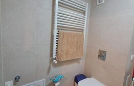 Apartament de vanzare, cu 2 camere, 58 mp, pozitie deosebita, zona-Tractoru