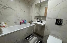 Apartament de vanzare, cu 2 camere, 58 mp, zona Tractoru