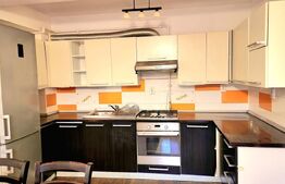 Apartament cu 3 camere, 65mp, parcare inclusa, intermediar, zona Centrala