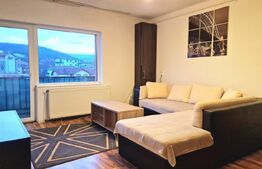 Apartament cu 3 camere, 65mp, parcare inclusa, intermediar, zona Centrala