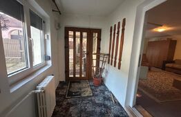 Casa familiala cu gradina, curte si garaj - Sacele, Brasov