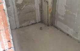 Vanzare apartament 3 camere, 68 mp, semifinisat, zona centrala