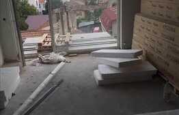 Vanzare apartament 2 camere, 57 mp, semifinisat, zona centrala