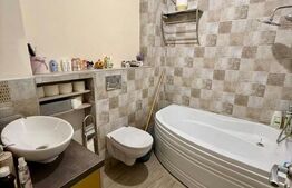 Apartament 3 camere, 66mp, 2 bai, parcare,zona Terra